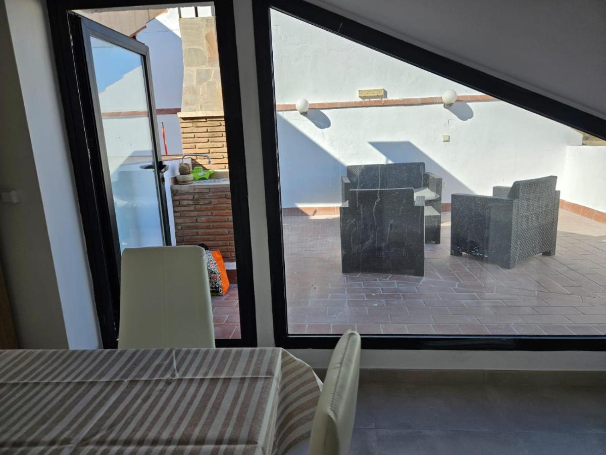 Apartamentos Seneca Junto Al Centro Malaga Exterior photo